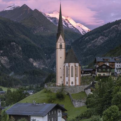 Austria, Heiligenblut, Großglockner, alps, sunrise, church