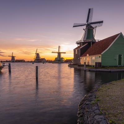 Zaanse schans blue hour molen mill Zaandam Holland Netherlands sunrise